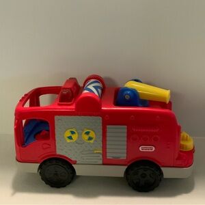 Fisher-Price Fire Truck 🚒 One Fireman 👨‍🚒